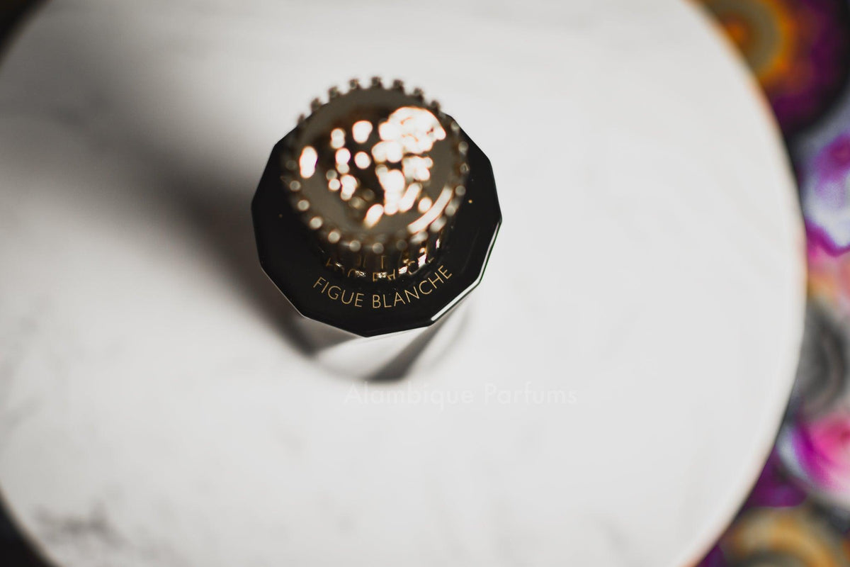 Versace- Atelier Figue Blanche