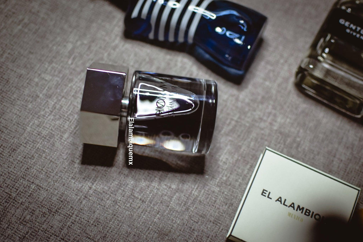 Yves Saint Laurent- L'Homme Ultime(Descontinuado)