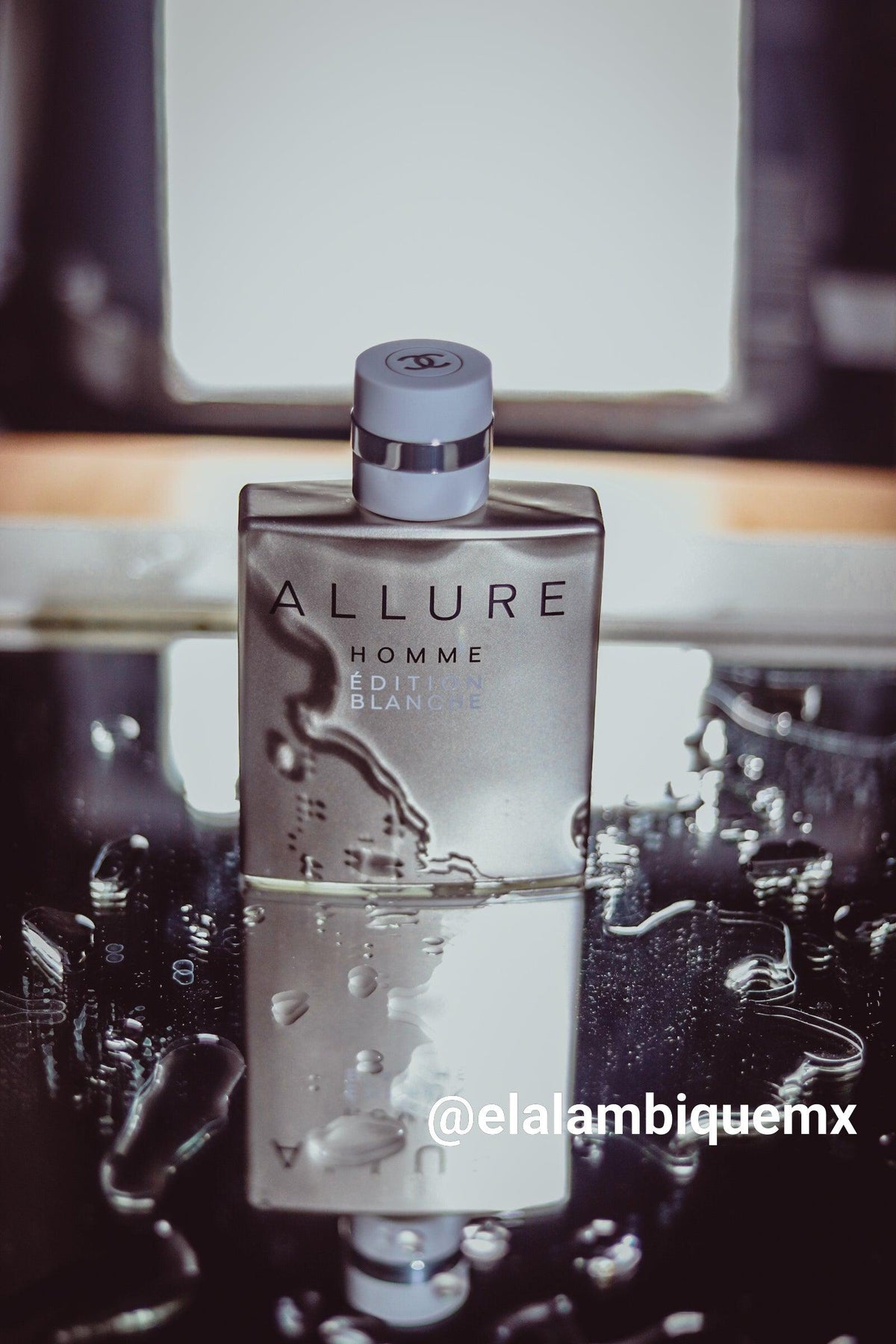 CHANEL- Allure Homme Blanche