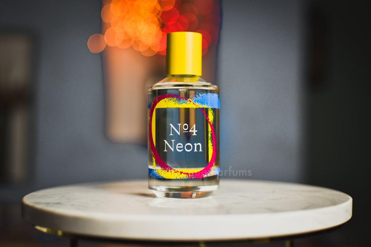 Thomas Kosmala- no4 Neon