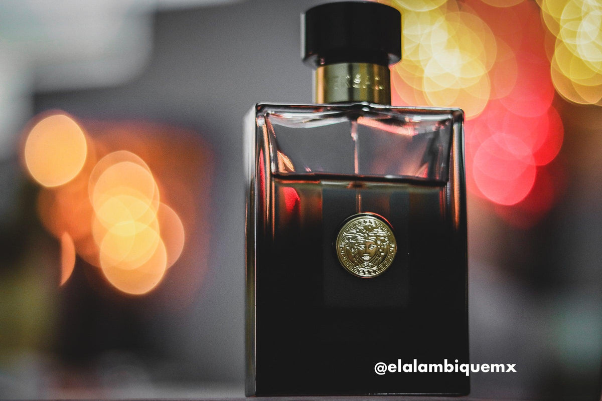 Versace- Man Oud Noir