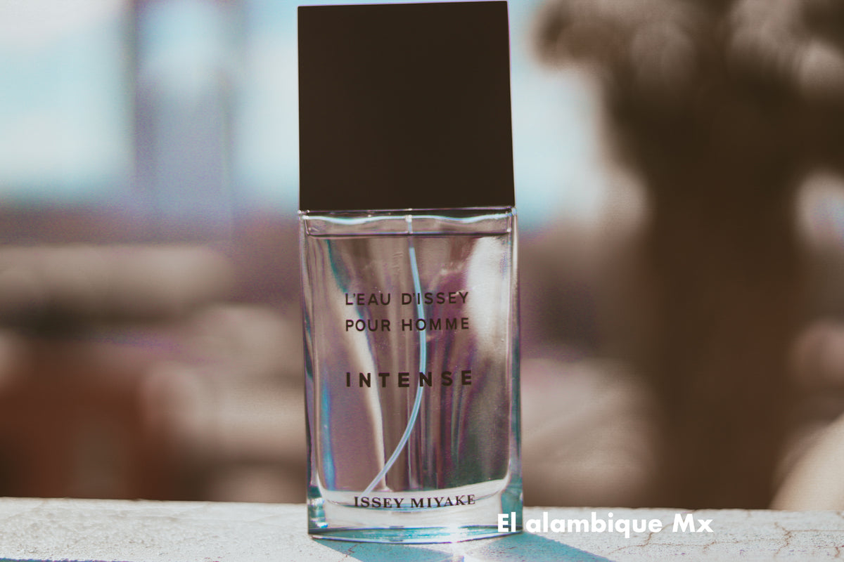 Issey Miyake- l'eau d'issey intense